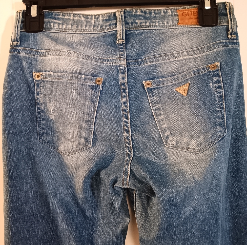 Guess Distressed Blue Jeans - Picture 3 of 16